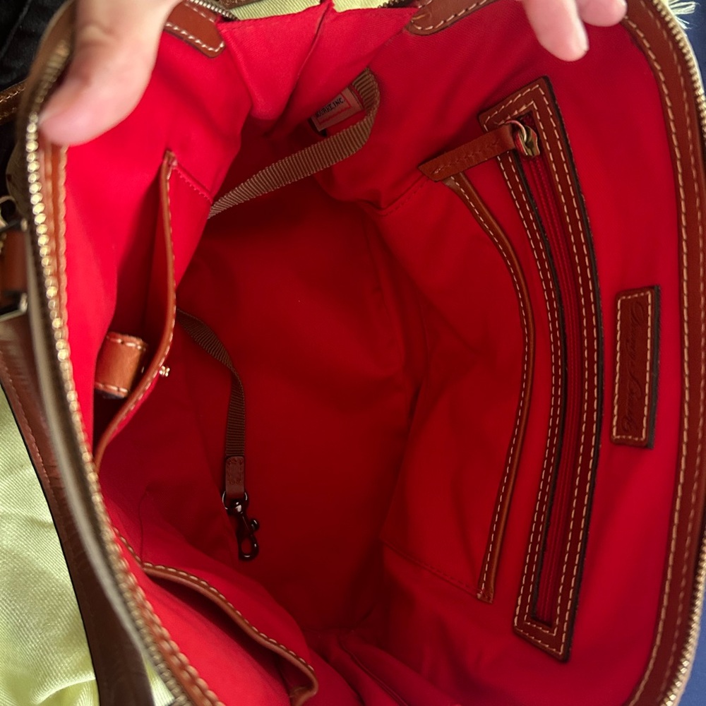 Dooney & Bourke Ivory and Tan Satchel - Picture 5 of 12